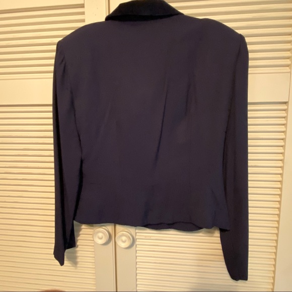 DANI MAX Velvet Collar Dressy Jacket & Skirt Suit Set - Picture 3 of 11